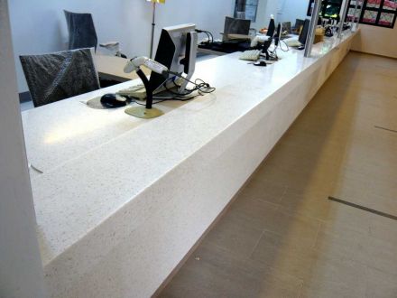 Woodlands Polyclinic - Service Counter